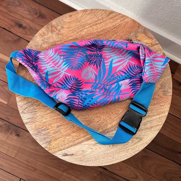 Born Primitive Tropical Crew Fanny Pack NWOT - Picture 6 of 9